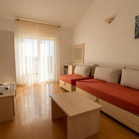 Guesthouse Bonaca Guest house 3*