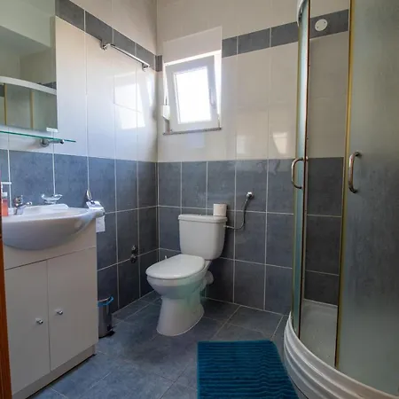 Guesthouse Bonaca 3*