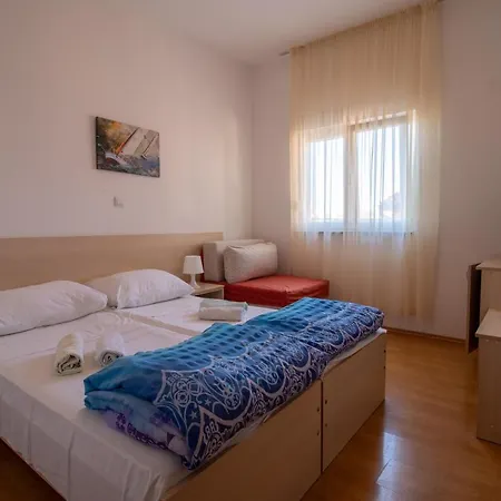 Guesthouse Bonaca 3*
