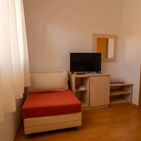 Guesthouse Bonaca Guest house 3*