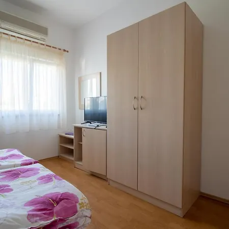 Guesthouse Bonaca Guest house