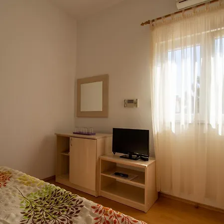 Guesthouse Bonaca Srima