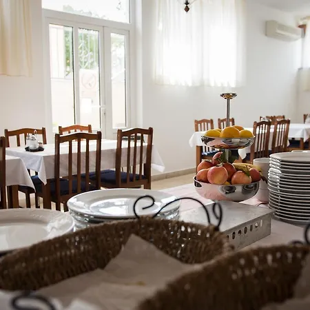 Guest house Guesthouse Bonaca Srima